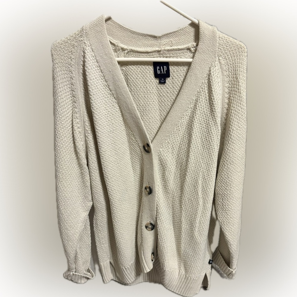 GAP Cream Textured V-Neck Button Cardigan